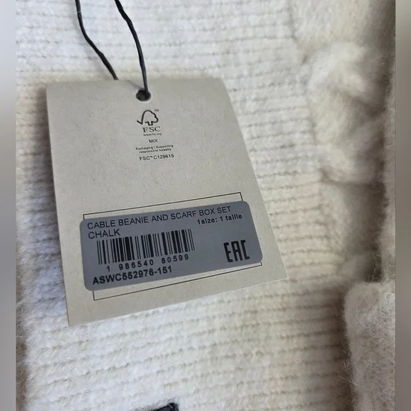 ALLSAINTS Wool Blended Cable Beanie & Scarf Gift Box - Picture 7 of 9